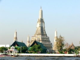 Wat Arun2.jpg