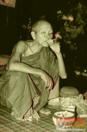 LP Koon หลวงพ่อคูณ  - Wat Banrai (วัดบ้านไร่).jpg.thumb.jpg.jpg
