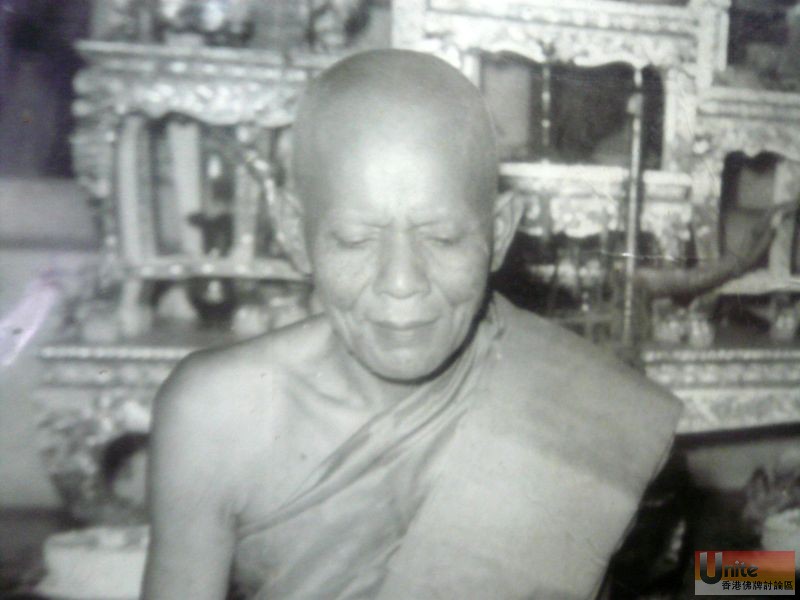 CK Chan Wat Utammaram 3.jpg